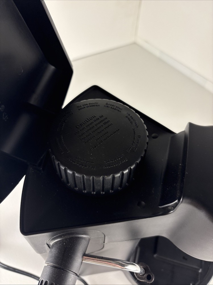 Krups 871 Espresso Coffee Machine (Tested)