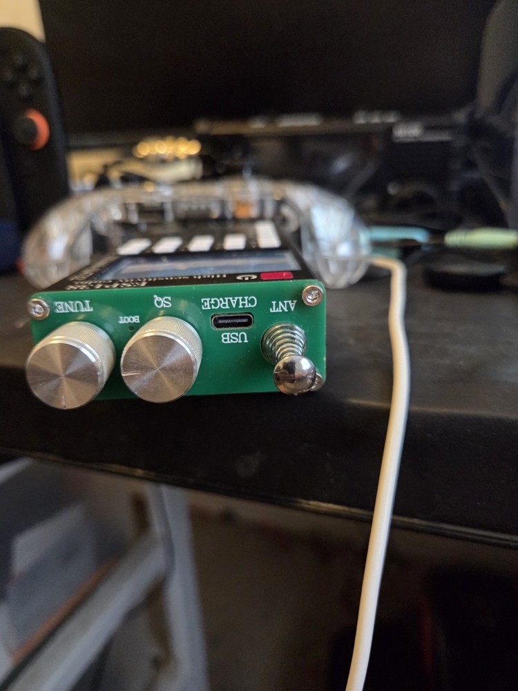 AMNVOLT SI4732 TEF6686 Dual-system Full-Band RaDIO