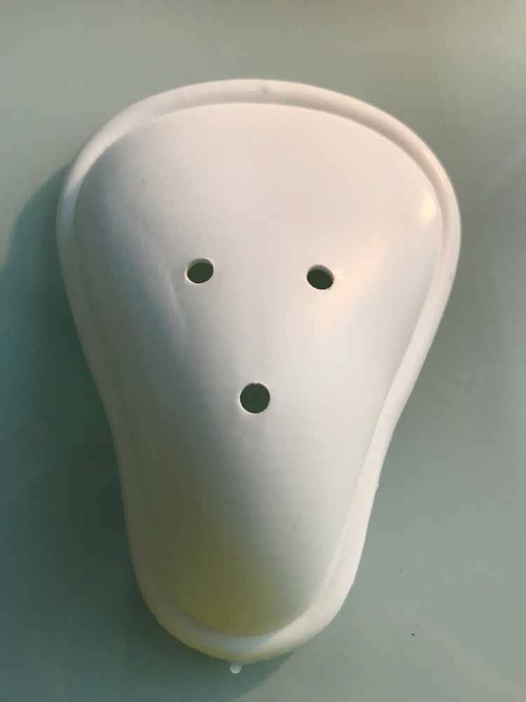 BASEBALL HARD PLASTIC PROTECTIVE CUP