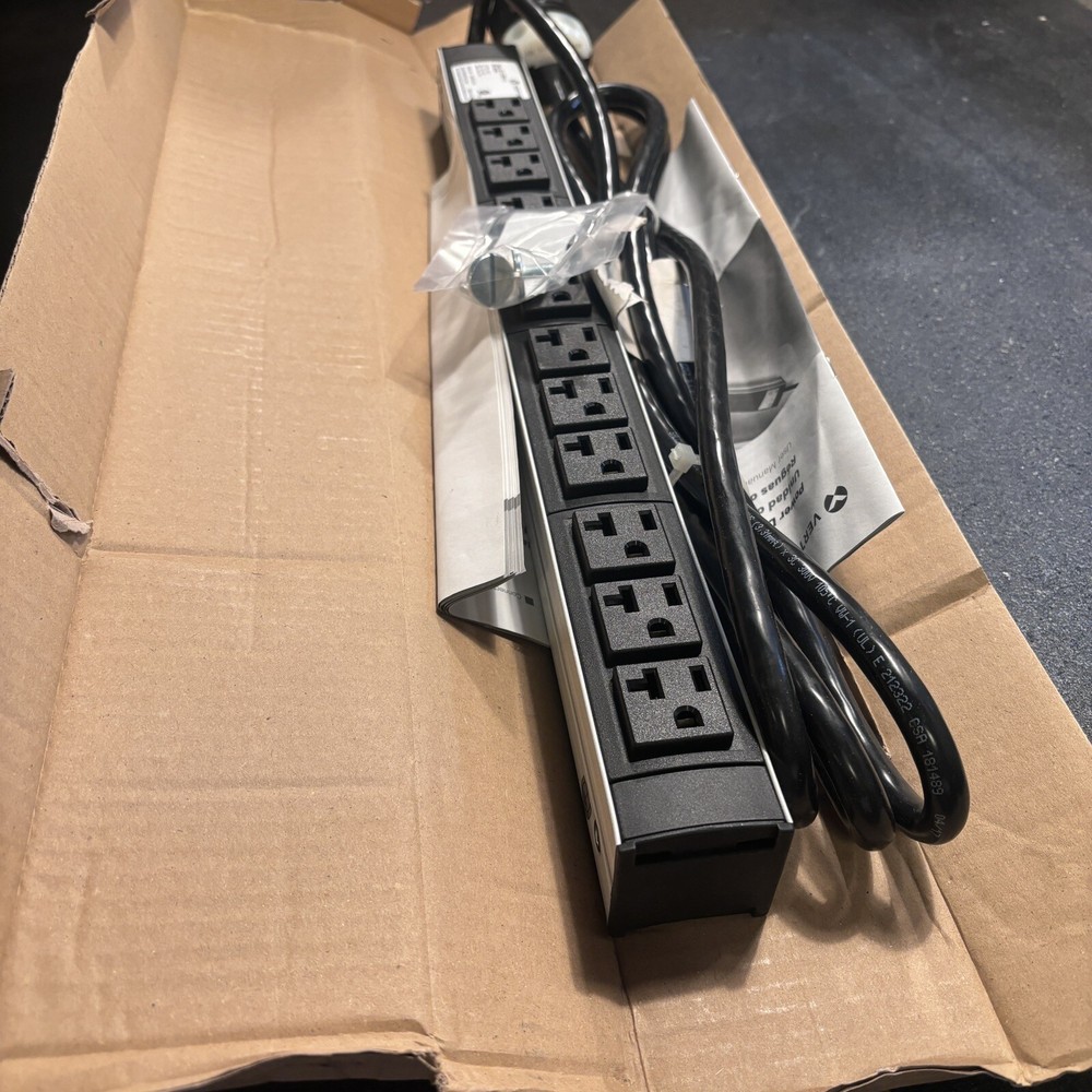 Liebert Knurr Basic DI-STRIP 035351061