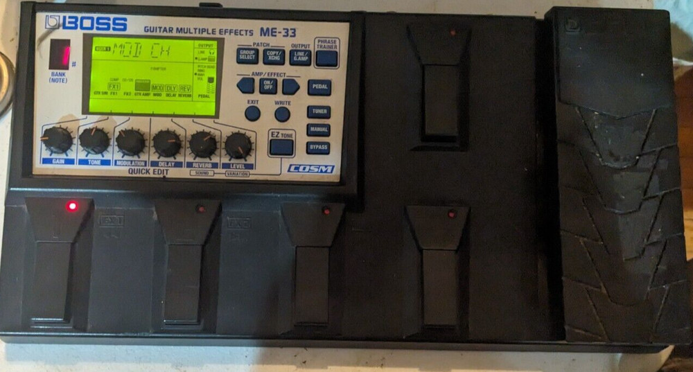 BOSS ME-33 Multiple Multi Effects Processor Guitar Effect