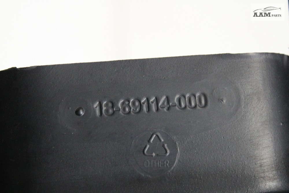 2018-2024 FREIGHTLINER CASCADIA FRONT RIGHT SIDE SLEEPER BUNK COVER PANEL OEM