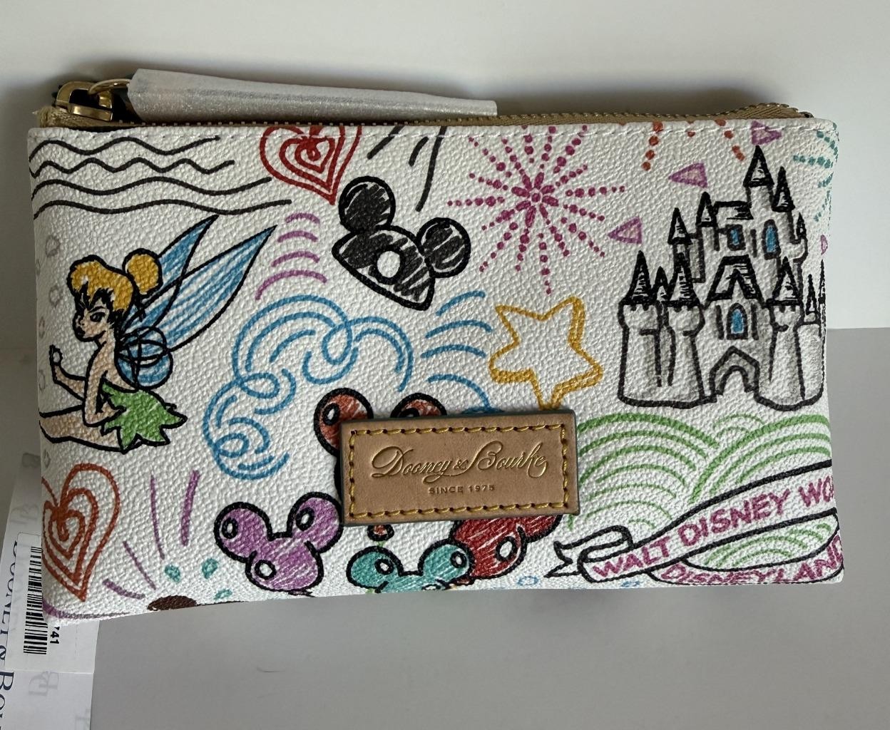 Disney Dooney & Bourke Sketch Cosmetic Case NWT This Placement