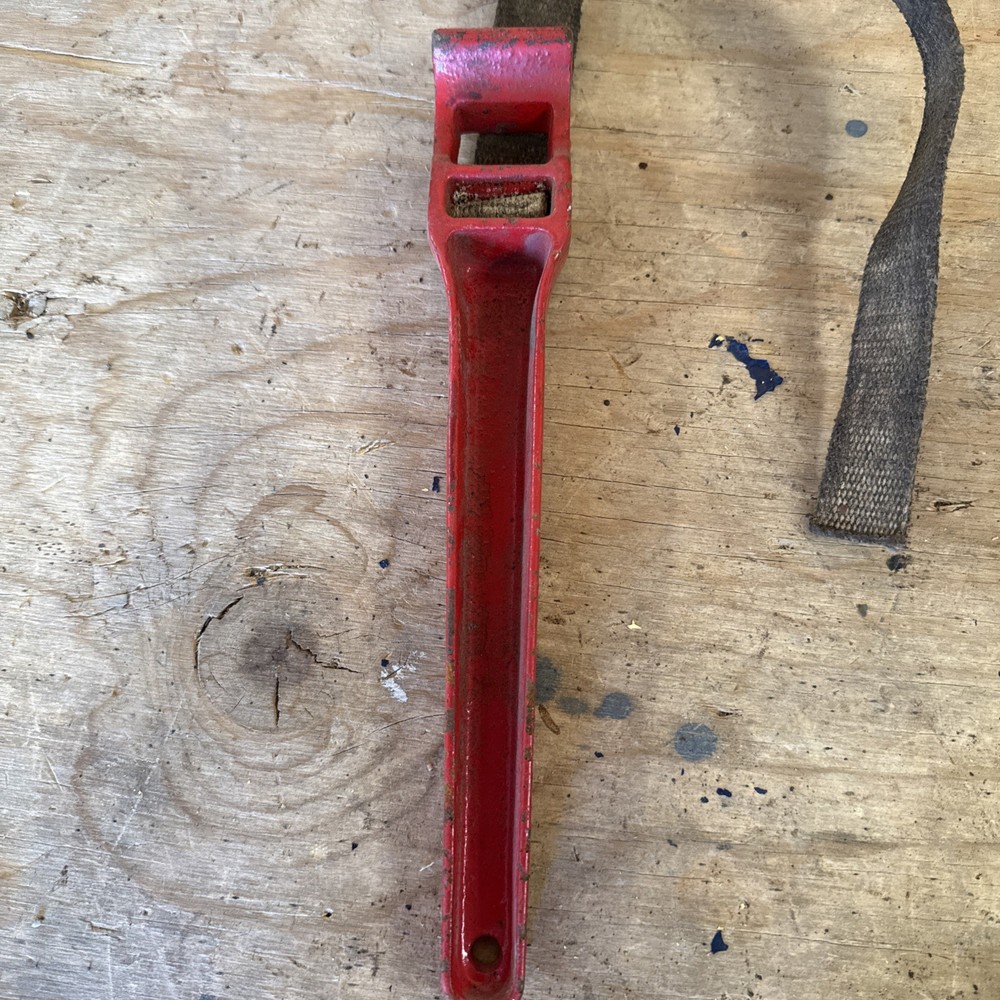 Vintage Heavy Duty Strap Wrench 11.5in