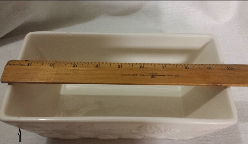 Real Home White Ceramic Loaf Pan Handles Baking Earthenware Pinecone w/ Lid