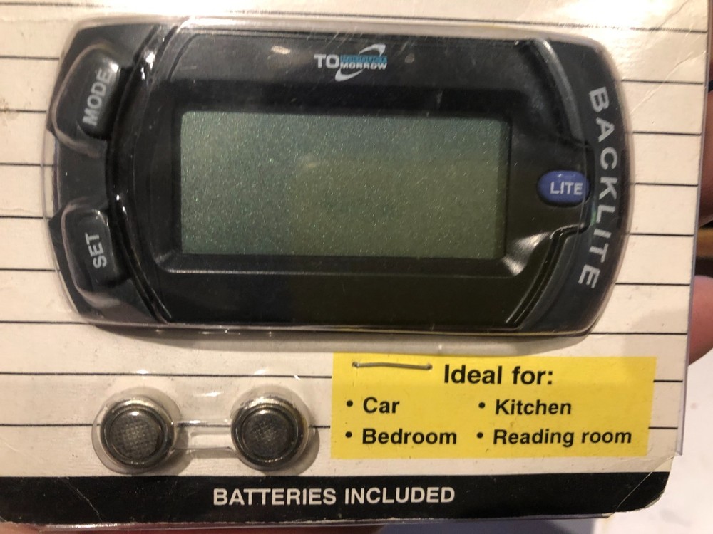 DICK SMITH Big Digit LCD Clock Date Time Car Dashboard Table Desk Portable