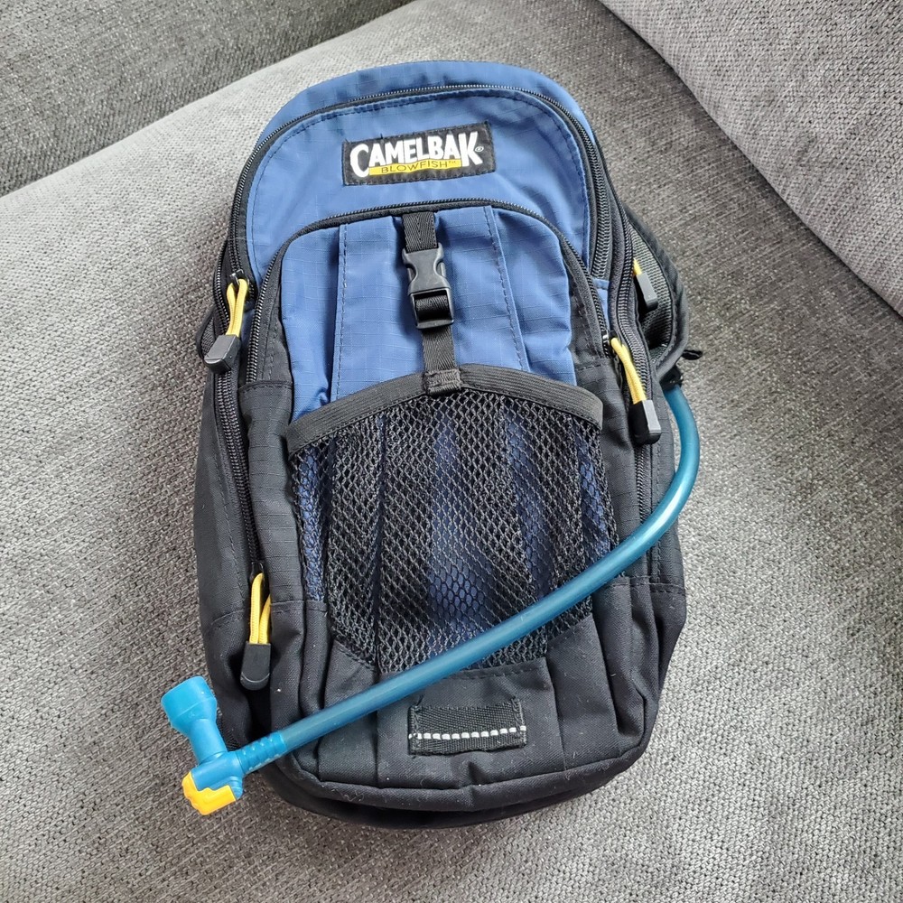 CAMELBAK Blowfish Hydration Backpack With Bladder Blue/Black