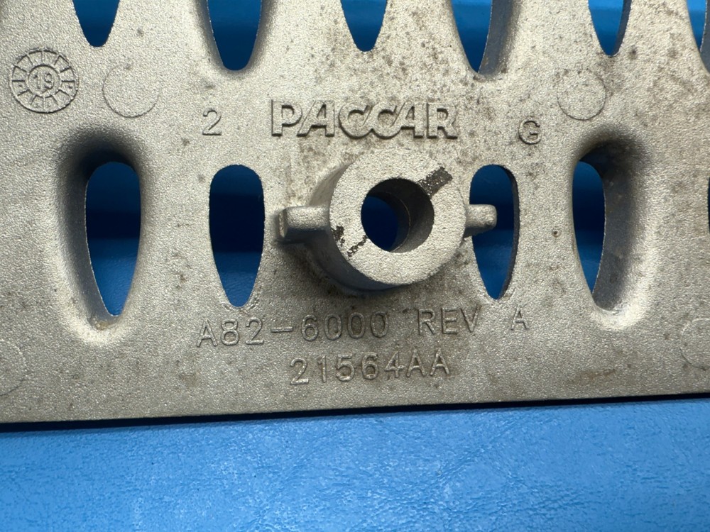 Genuine Paccar A82-6000 Cab Access Fairing Step Assembly