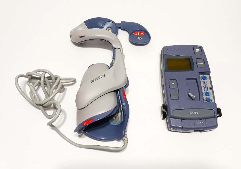 BIONESS NESS H200 STIMULATOR SYSTEM ** Medium Left ** with Charger