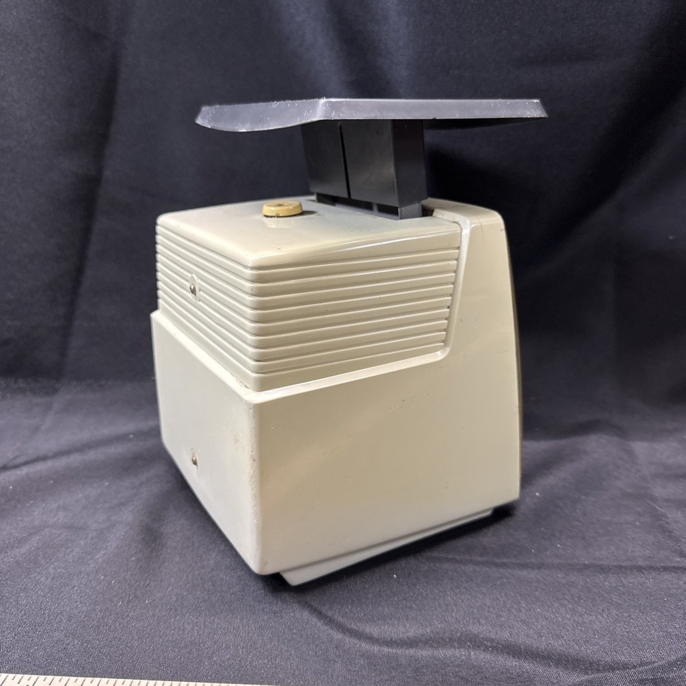 Vintage Handson 1960s Kitchen Scale
