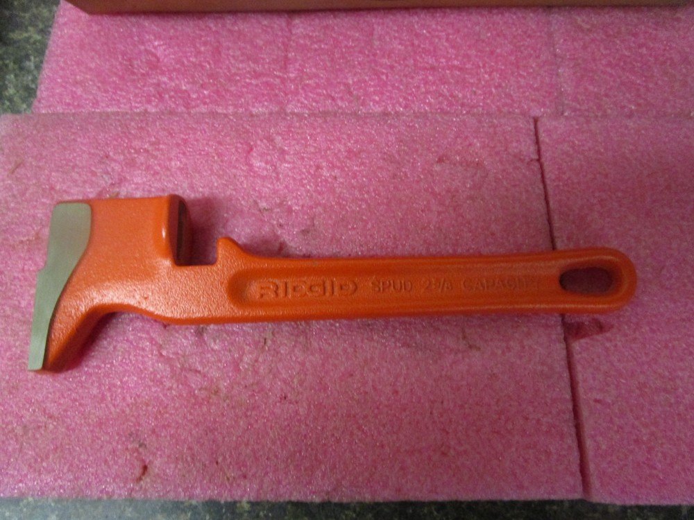 RIDGID 12" Spud Pipe Wrench Handle Replacement - Cat 32780 - Handle Only