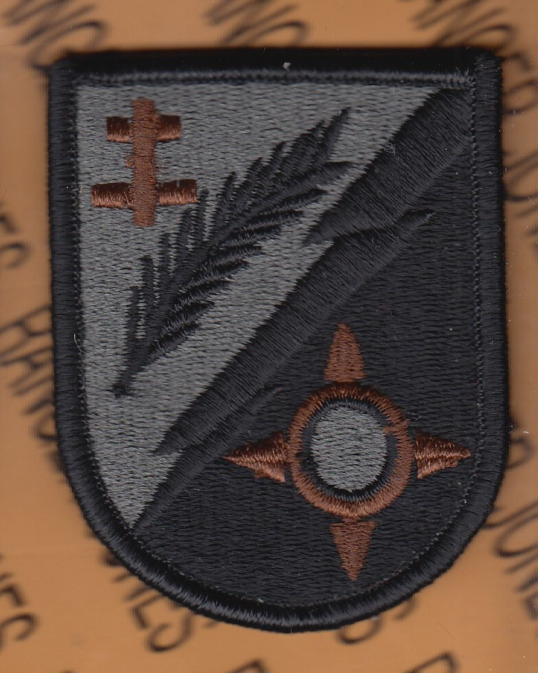 US ARMY 162nd Infantry Brigade INF. BDE. ACU 3" w/ HOOK shoulder patch m/e
