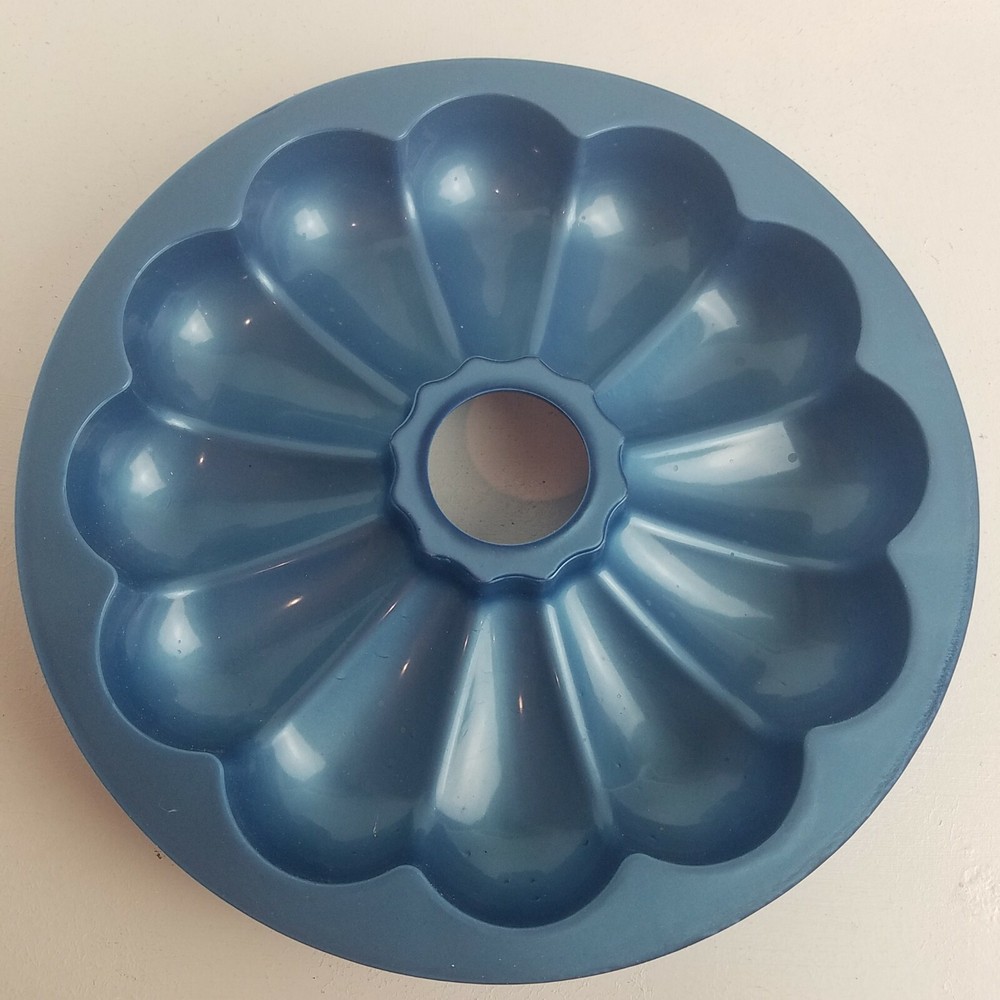 9" Round Decorative Silicon Bake Models