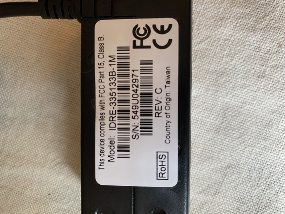 IDTECH USB Credit Card Reader - Model: IDRE-334133B-1M