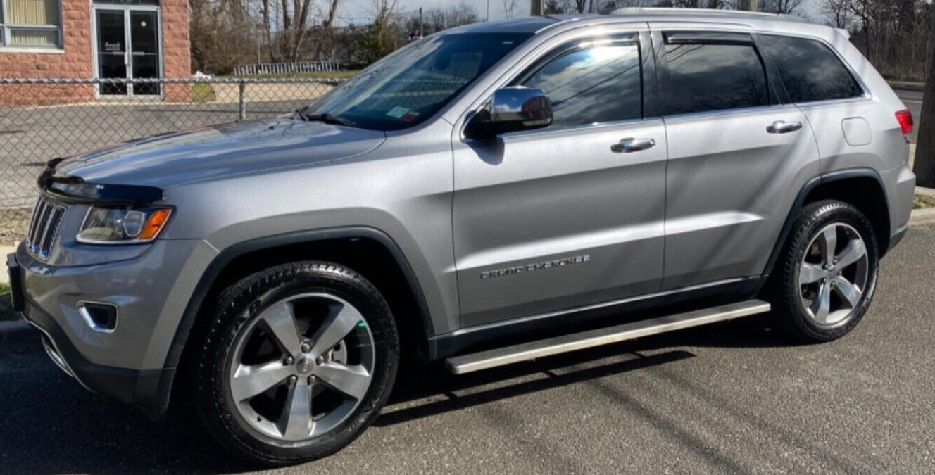 BugFlector Hood Protector Bug Shield Deflector for 2011-2022 Jeep Grand Cherokee