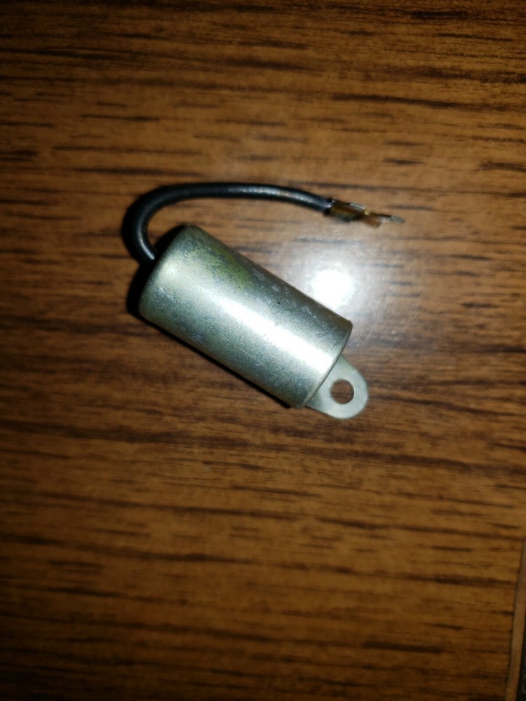 NOS DELCO E223/1972291 CONDENSER