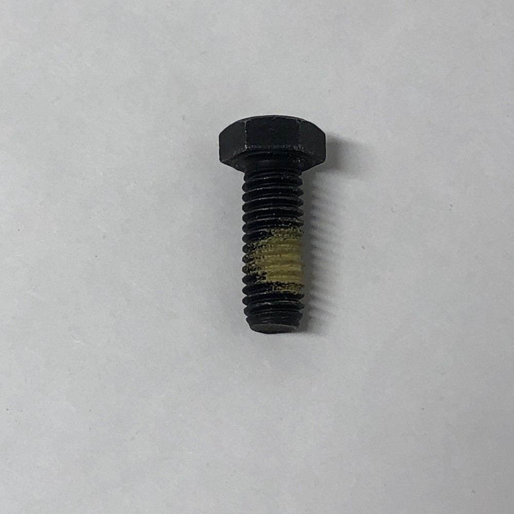 Volvo Mack 20704725 Screw