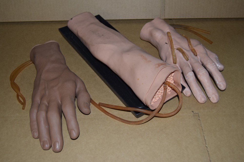 Phlebotomy / Venipuncture Practice Training Arm Hand Model Nurses Techs EMT's