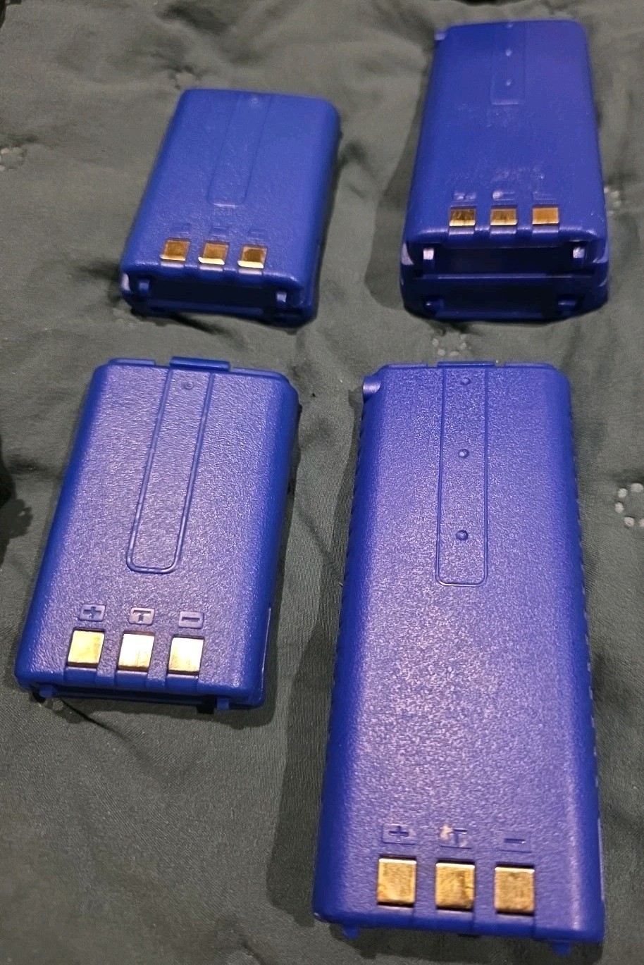 2 Rugged Radios, 4 Batteries, Long Range Communication Antennas, Charger RH5R-V2