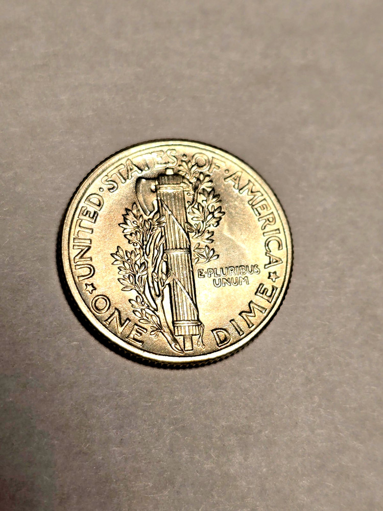 1942 mercury Dime, UNC with some luster