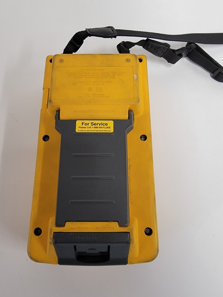 FLUKE DSP-100 LAN CABLEMETER.