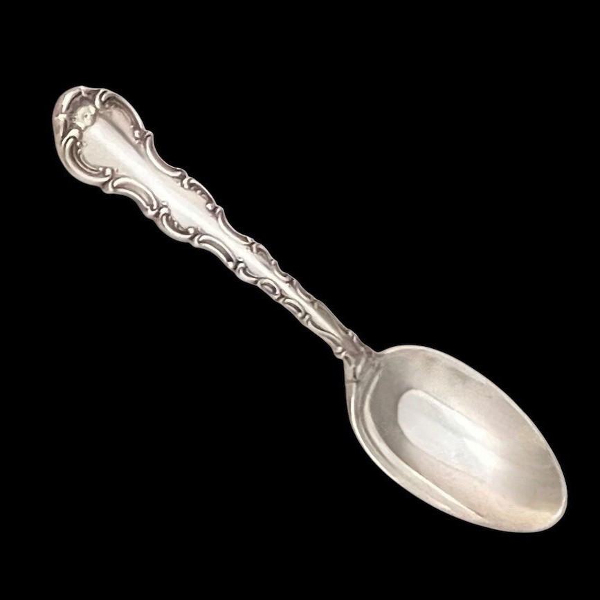 Strasbourg Gorham Teaspoon, Sterling Silver Spoonb 5 7/8"