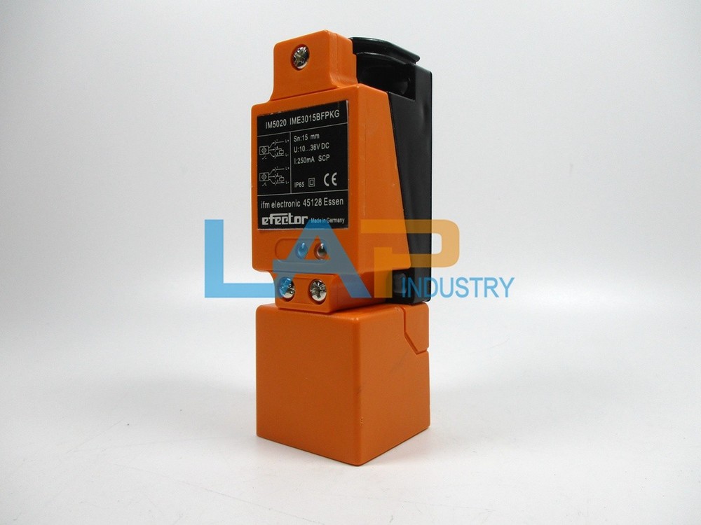 1PCS New For Proximity Switch IM5020 IME3015BFPKG
