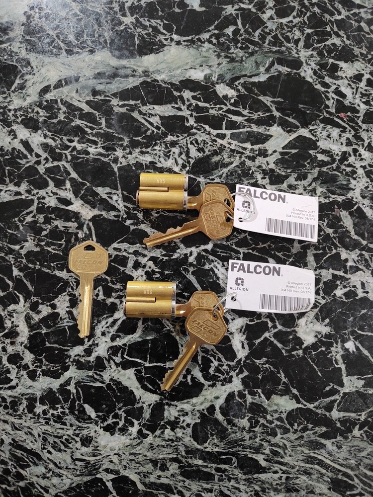 2 Falcon Cores With Keys And Control