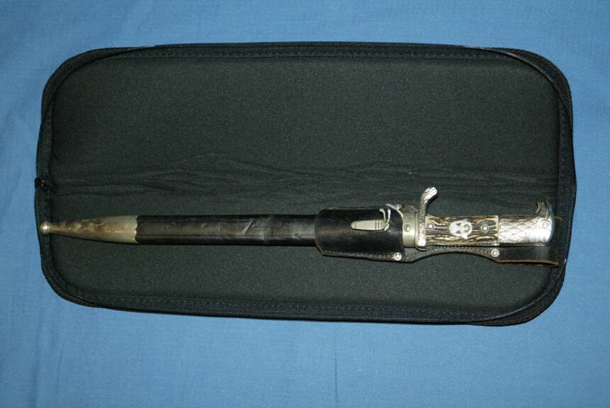 Custom 20" X 5" padded zipper case a perfect fit for most German Police Bayonets