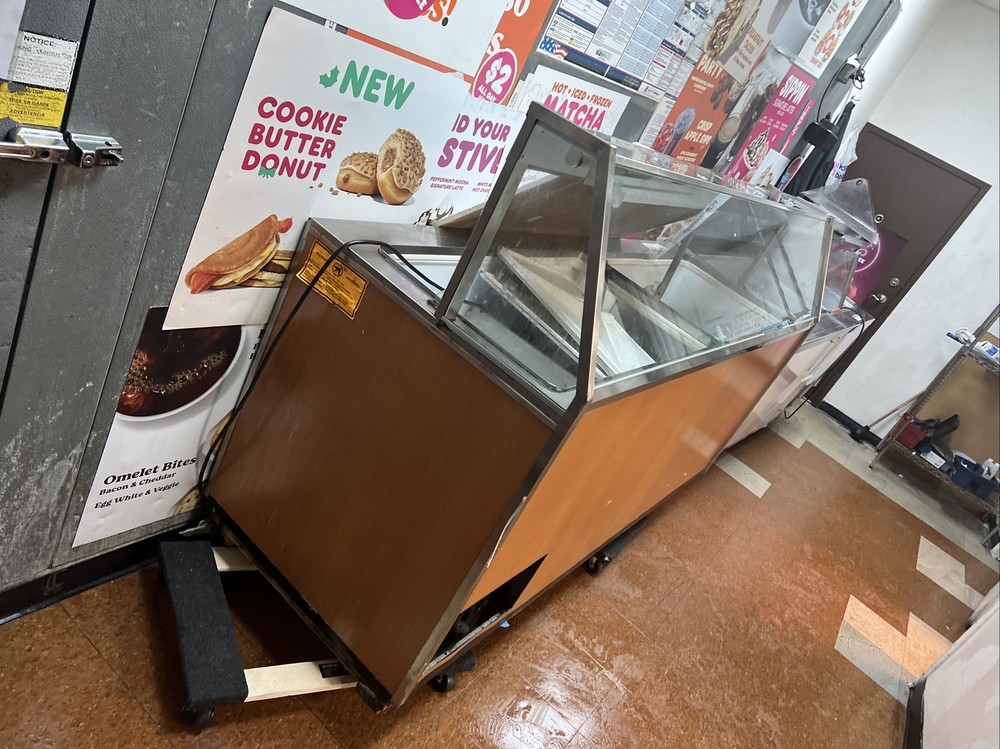 ice cream freezer display case