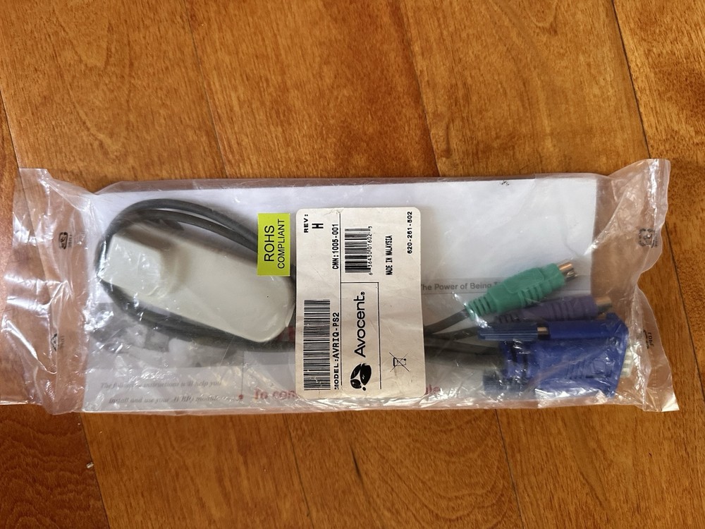 Avocent (AVRIQ-PS2) KVM switch