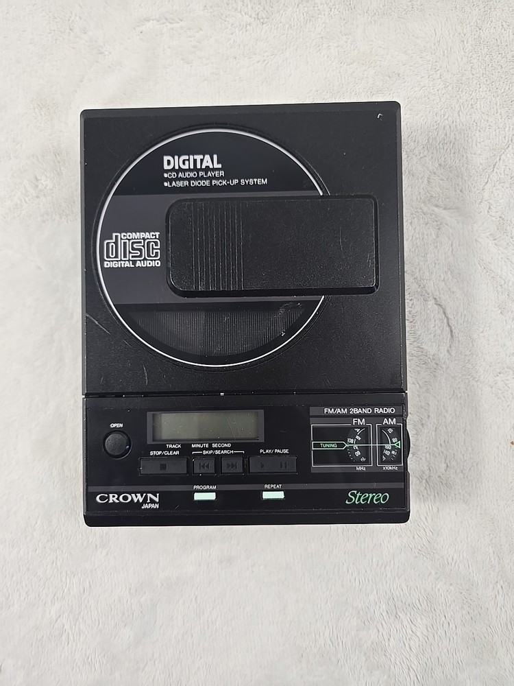 Vintage Crown Portable Compact Disc Player