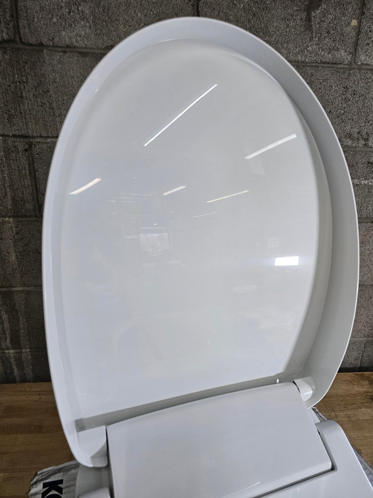 Enlongated Kohler C3-325 28119-0 Bidet Toilet Seat Heated w/ Remote