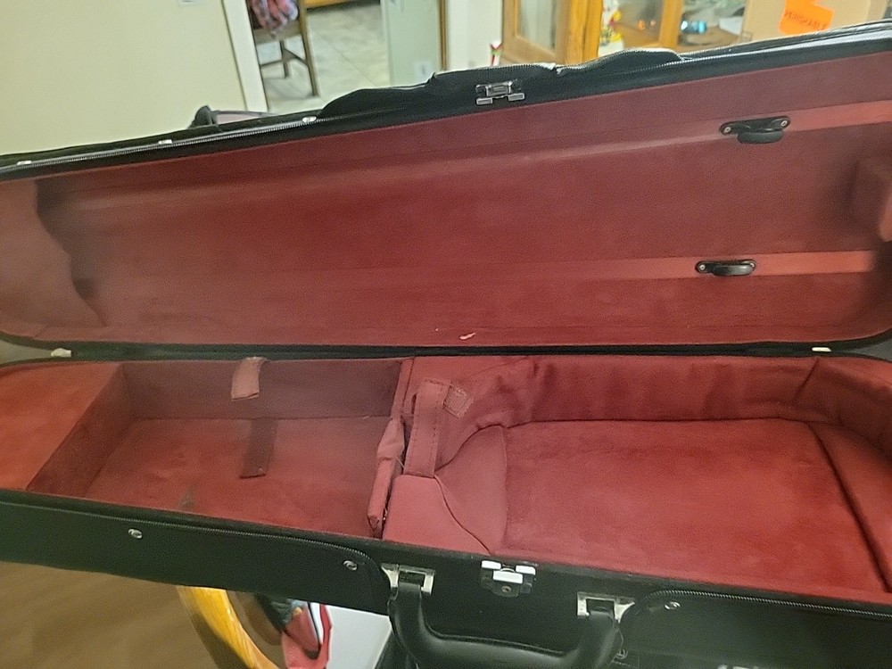 4/4 Violin Case Red Interior