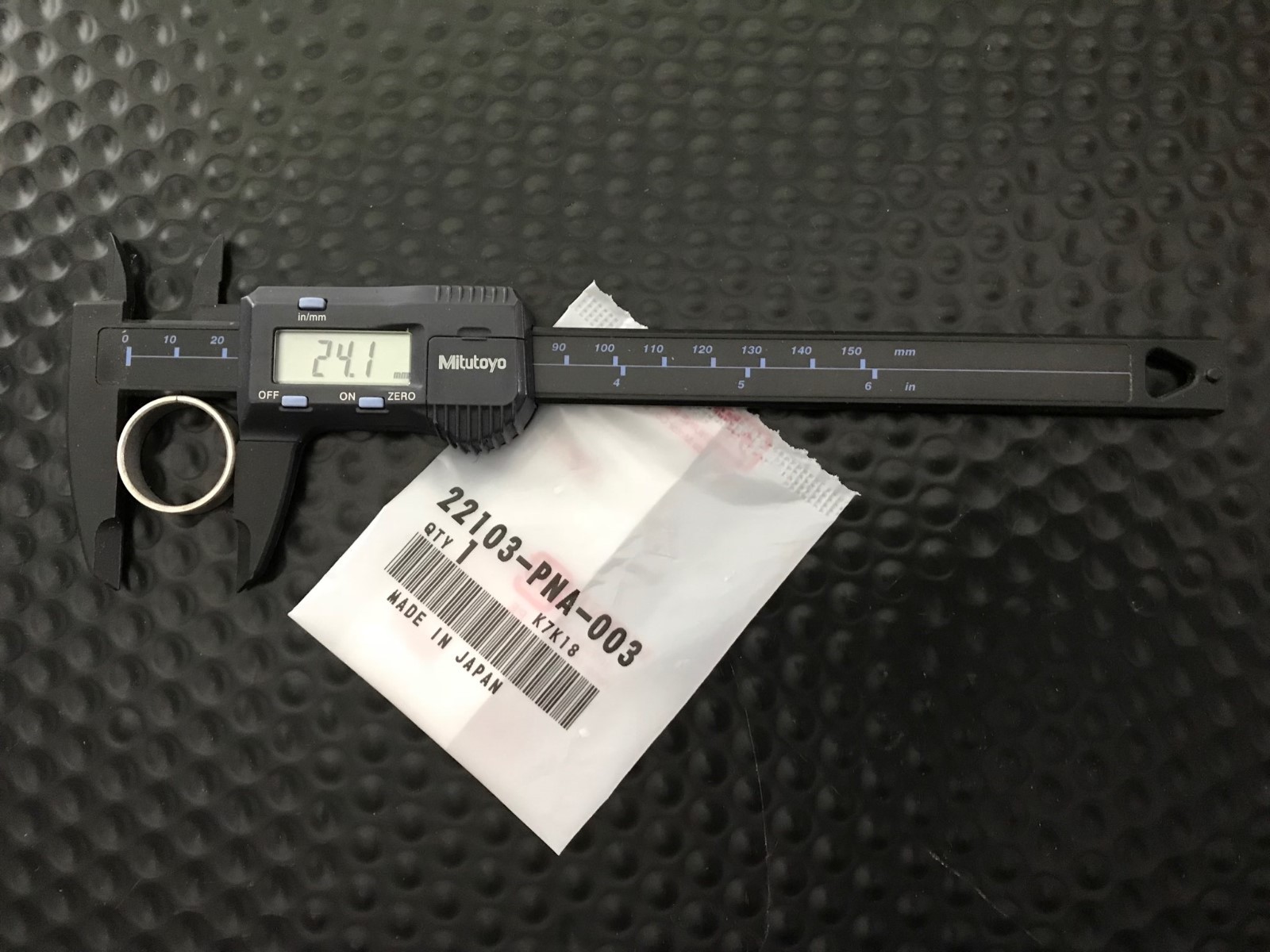 GENUINE OEM HONDA ACURA FLYWHEEL PILOT BUSHING K-SERIES ACCORD CIVIC ILX RSX TSX