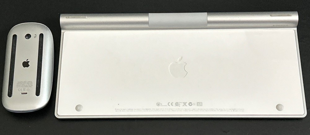 Apple A1314 Keyboard & A1657 Magic Mouse Set – Wireless Bluetooth –