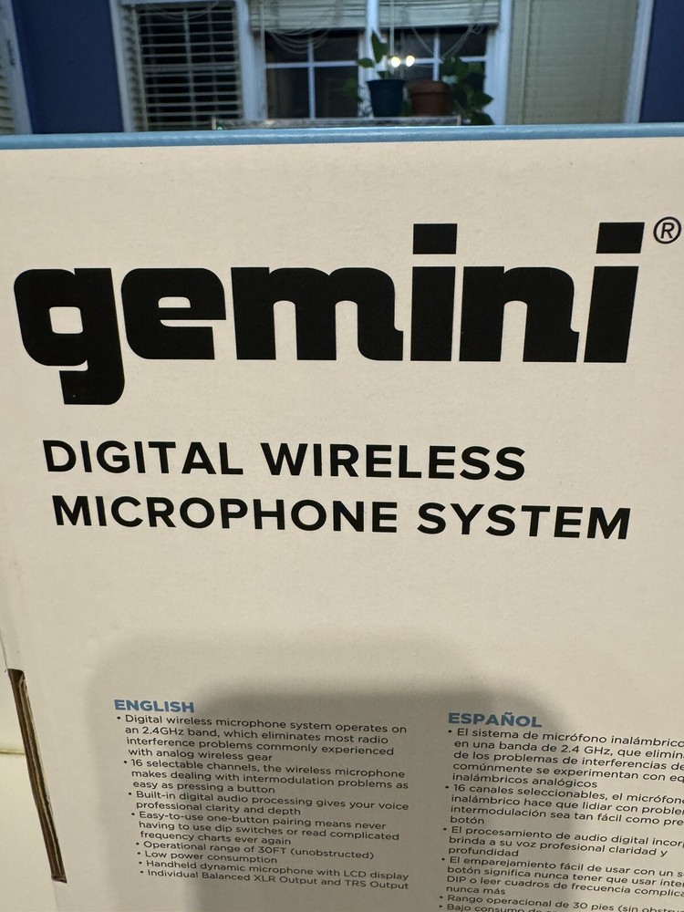 Gemini GDX-1000M Digital Wireless Microphone system