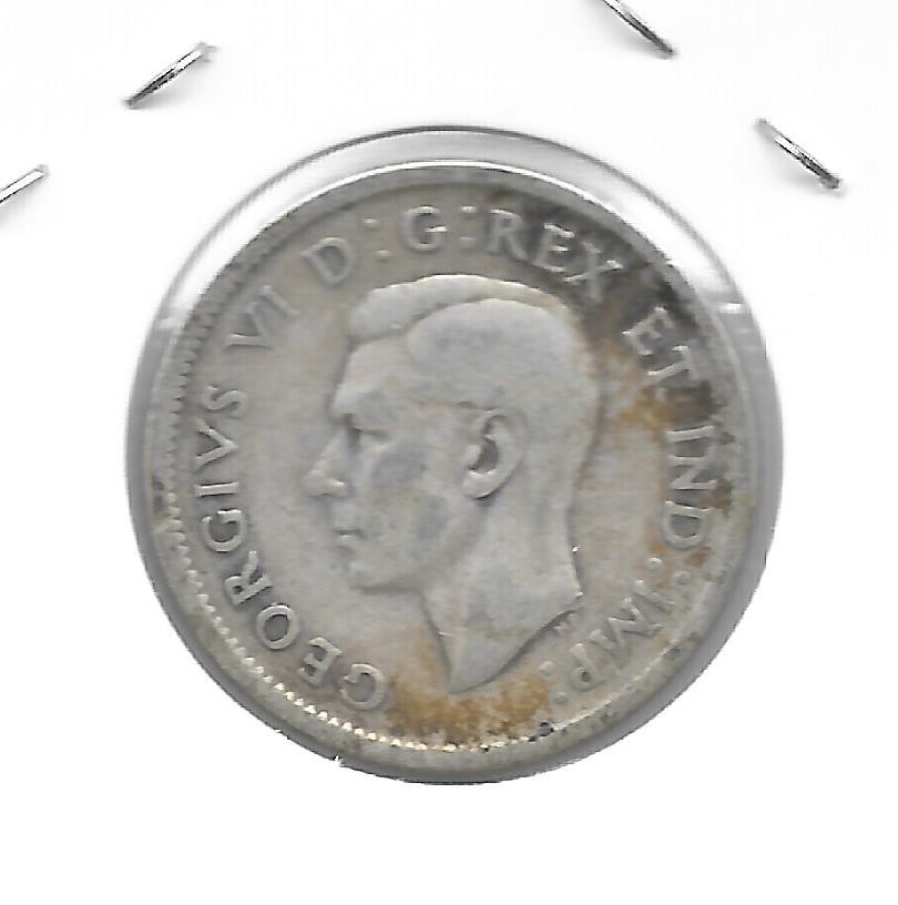 1940 CANADIAN 25 CENT QUARTER NICE (SILVER)