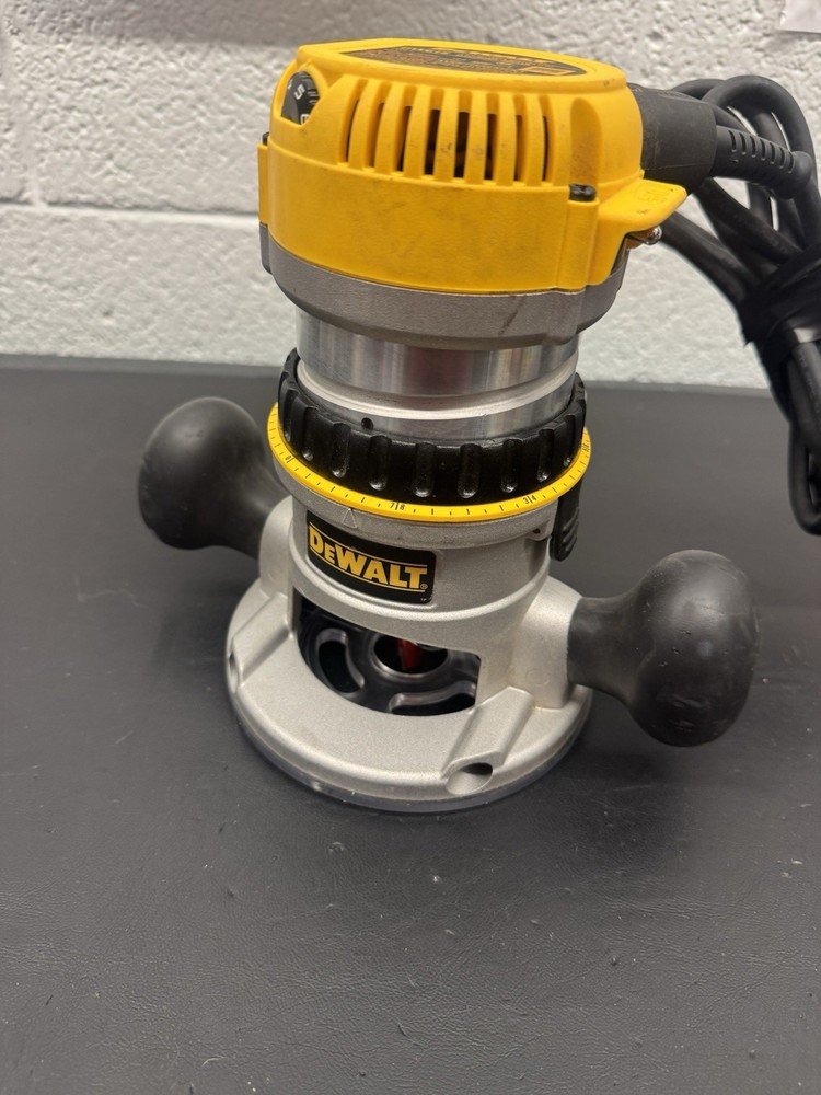 Dewalt Dw618 Fixed Base Router