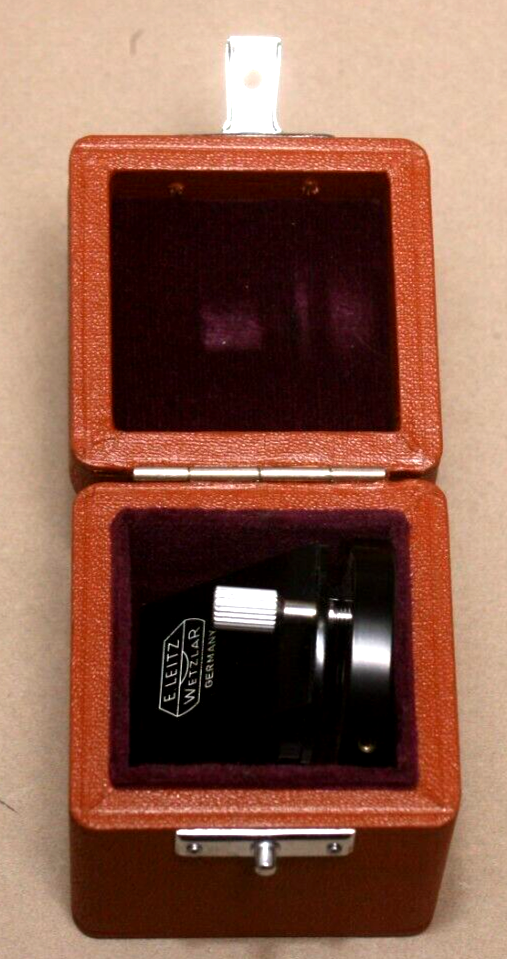 E. LEITZ WETZLAR RIGHT ANGLE MICROSCOPE VIEWER