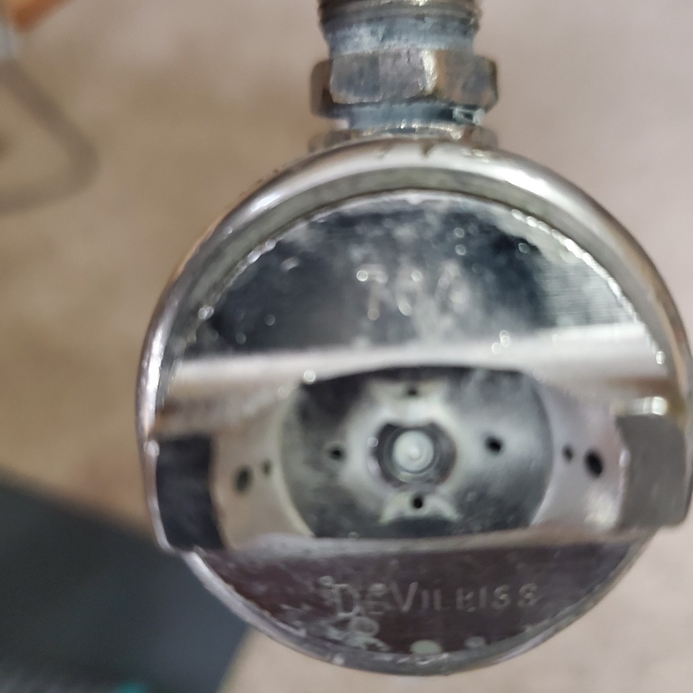 DeVilbiss JGA-502 Spray Gun