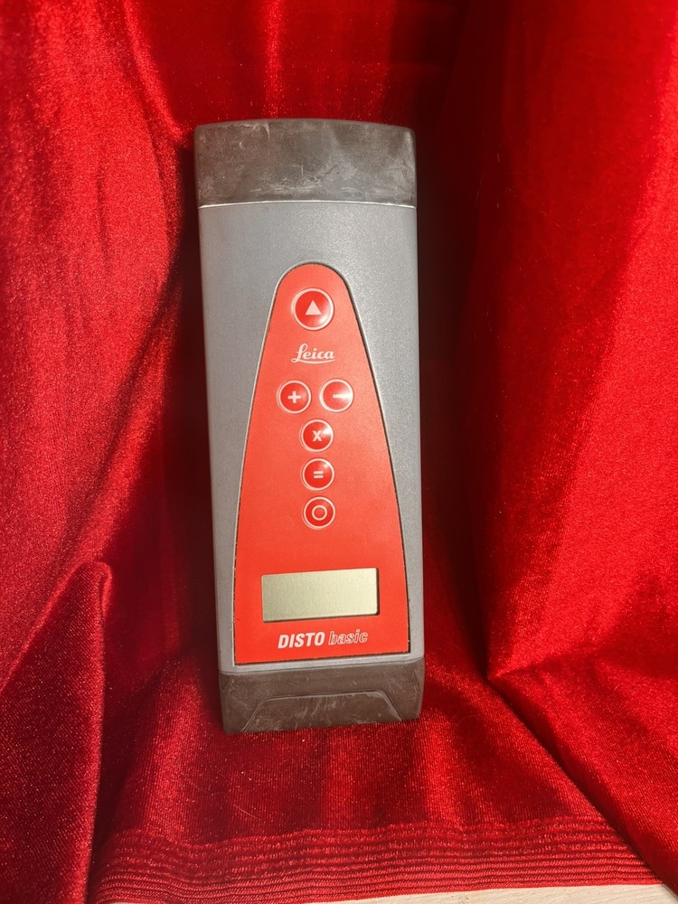 Leica DISTO Basic Laser Distance Measurer