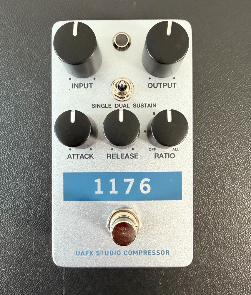 Universal Audio UAFX 1176 Studio Compressor Guitar Pedal