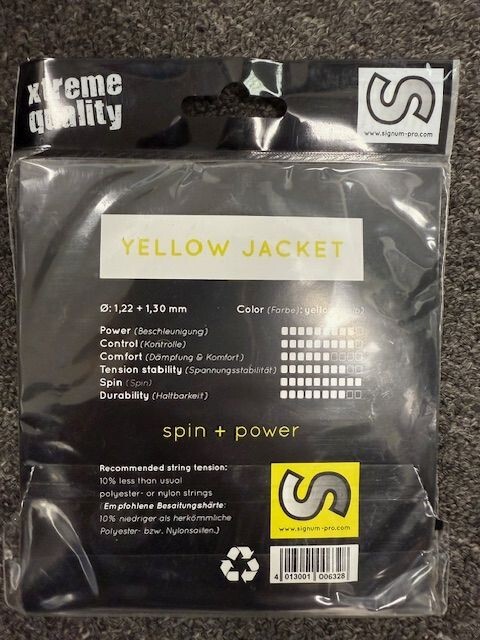 Signum Pro Yellow Jacket String Set