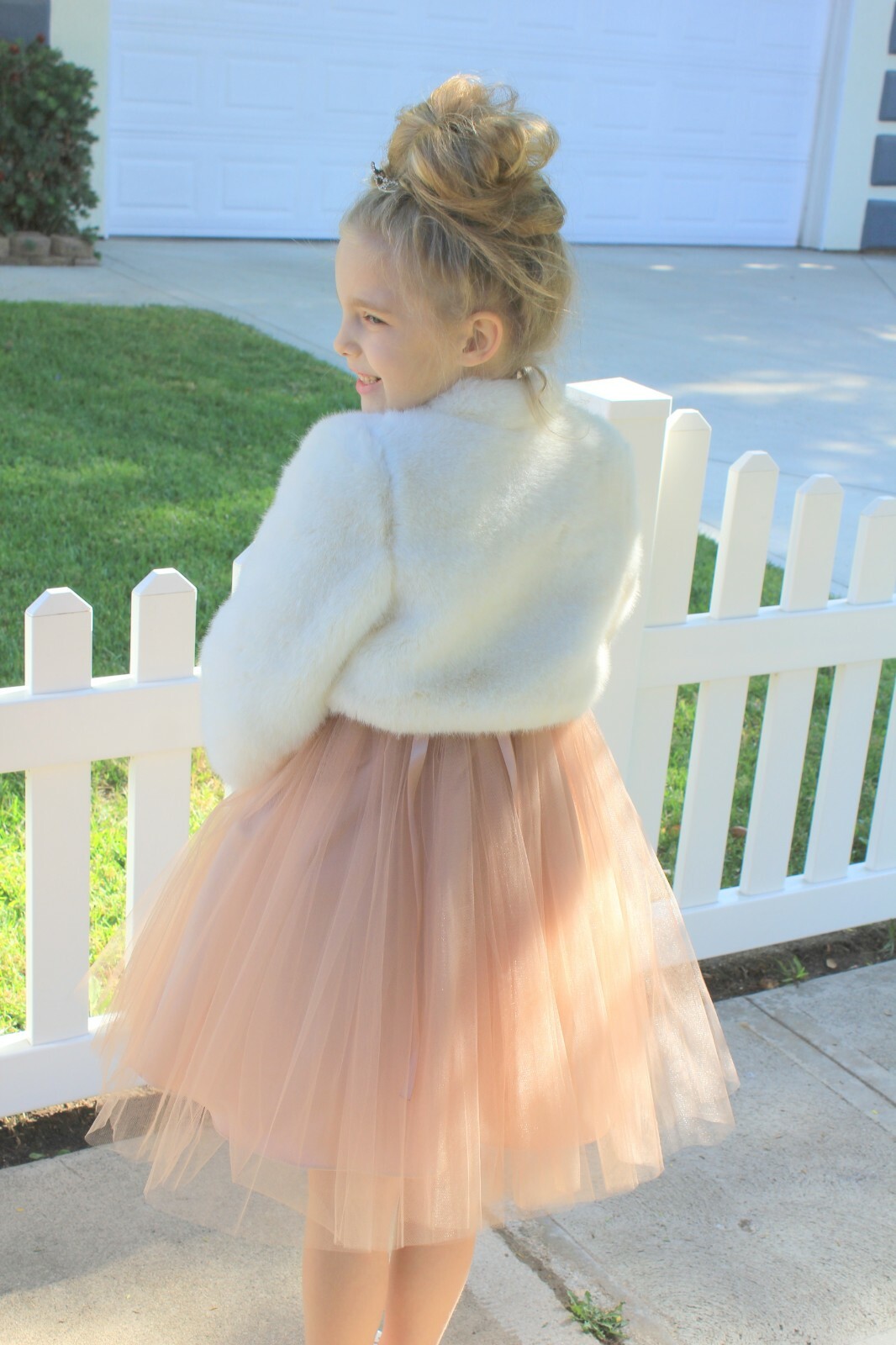 Ivory Faux Fur Capes Flower Girl Bolero Cozy Fur Cape Jacket Shrug Accessories