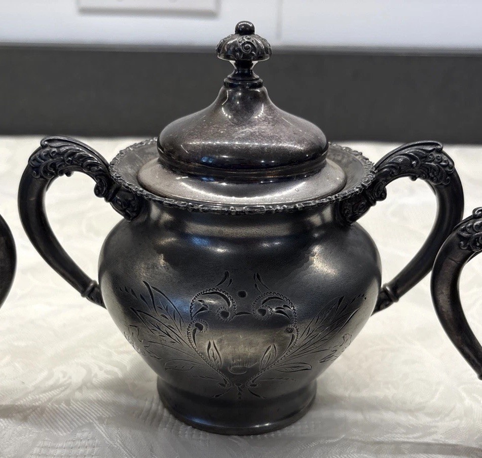 3 Piece Forbes Silver CO. Quadruple Plate Flower Pattern # 208