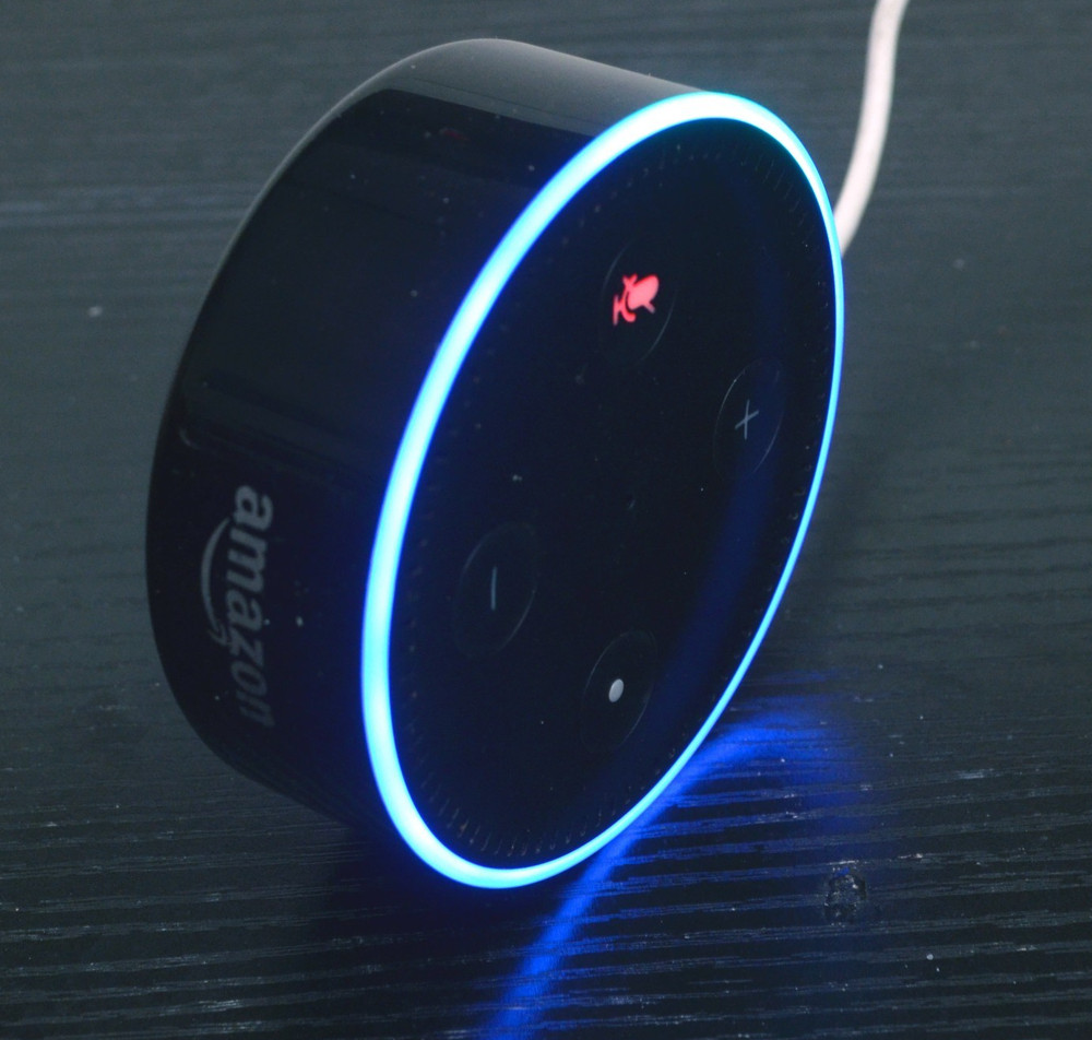 AMAZON ALEXA Echo Dot 2nd Generation-Operates-no wire included