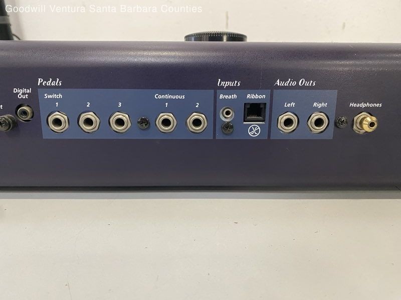 Kurzweil PC2x 88 Weighted Keys Performance Controller Keyboard - Read