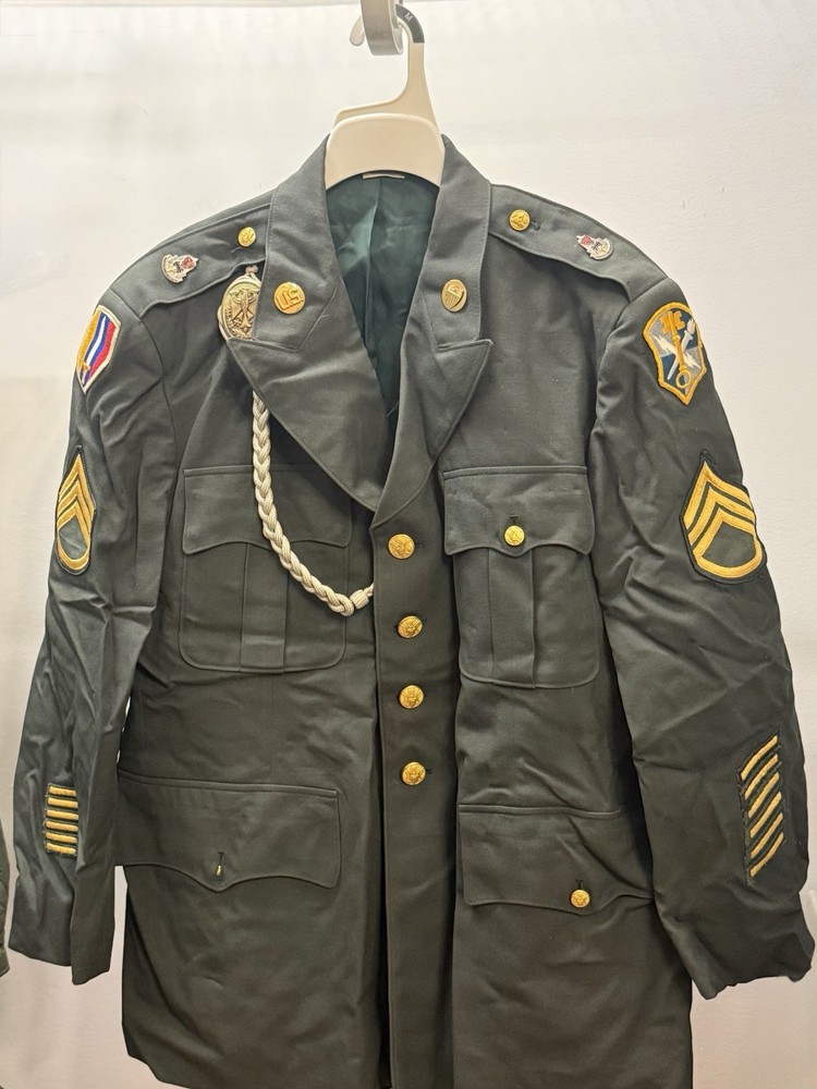 Vintage US Army Uniform Set Staff Sergeant E-6 Class A Jacket & Pants 1980s