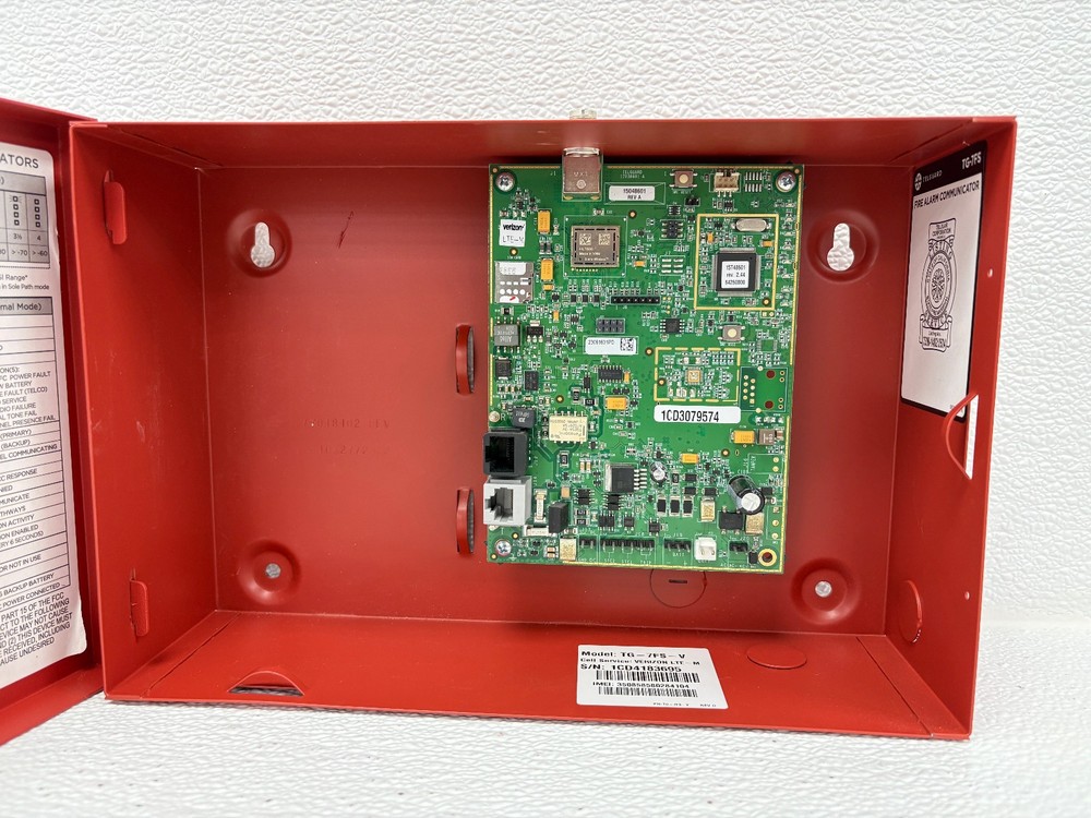 MINIMAL USE | Telguard TG7LAF02 Cellular Alarm Communicator - Red